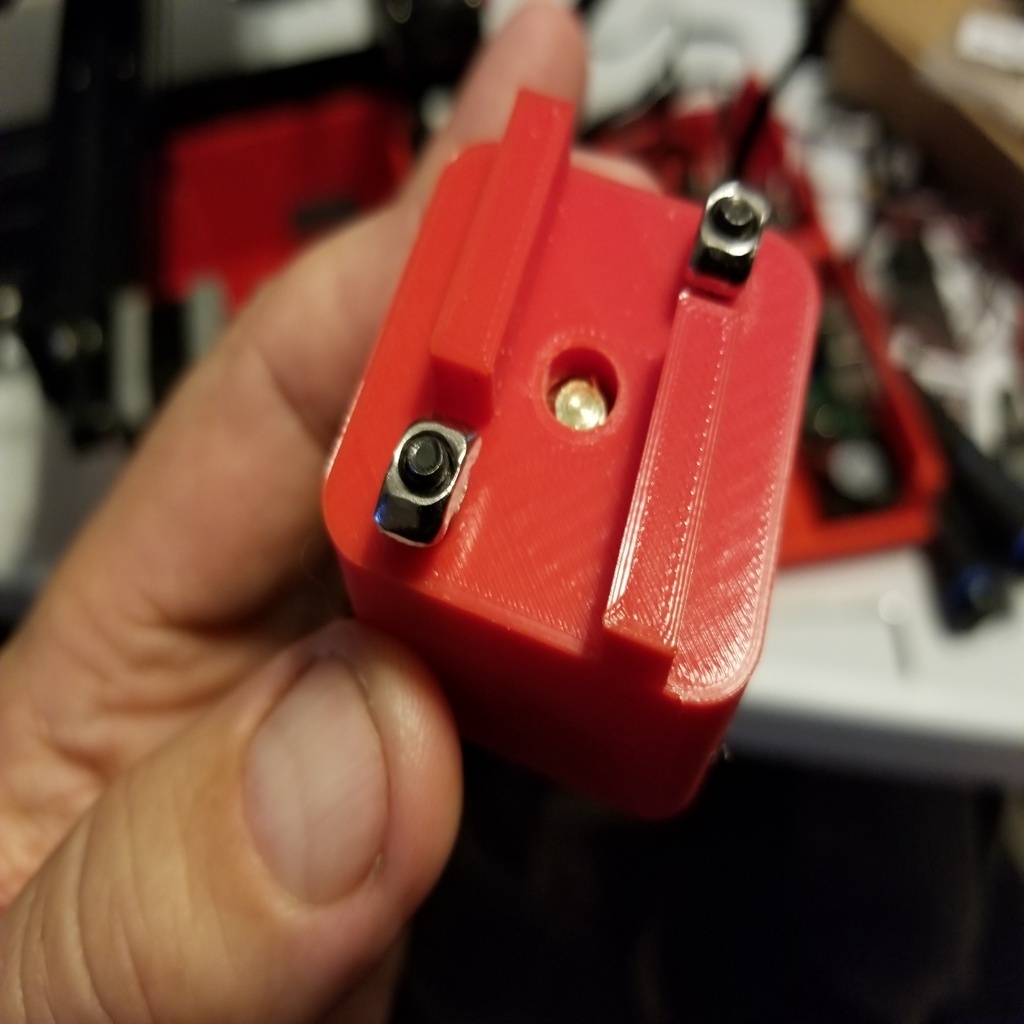 Free 3D file Ender 3 / Ender 3 Pro Feet (Easy Install)・3D print design